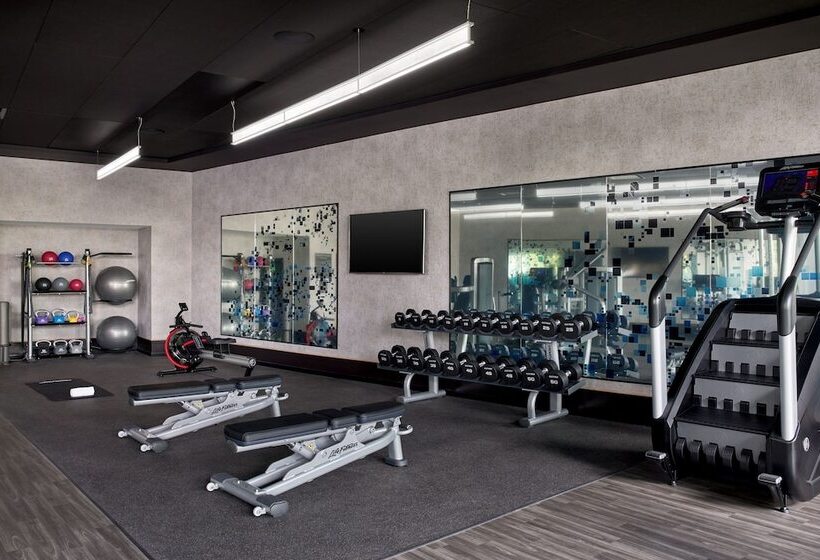 호텔 Sheraton Reston