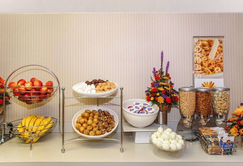 Отель Sleep Inn Morganton