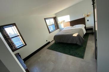 Hotel St. James