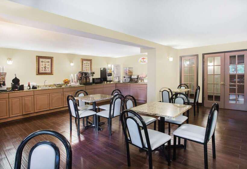 ホテル Super 8 By Wyndham Oxford