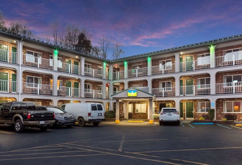 Surestay Hotel By Best Western Summersville