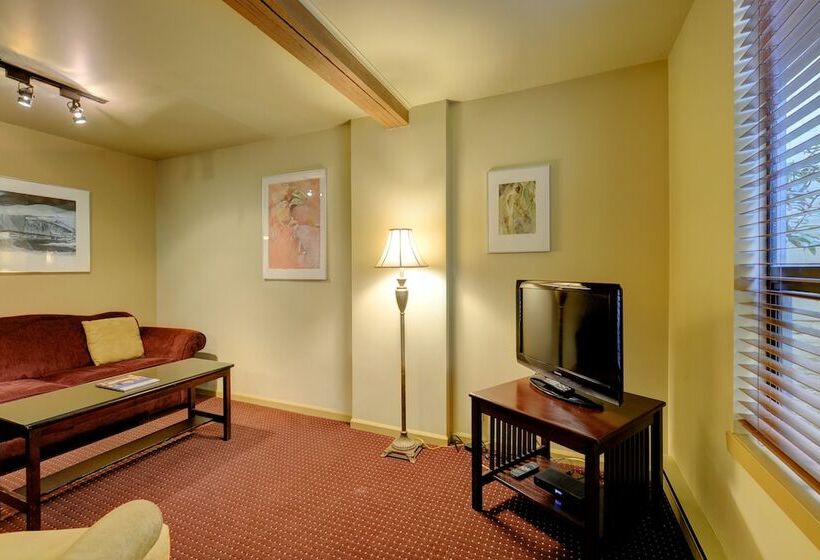 בית מלון כפרי Swans Brewery, Pub &