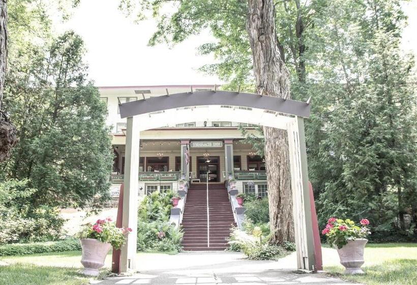 בית מלון כפרי Terrace Inn And 1911 Restaurant