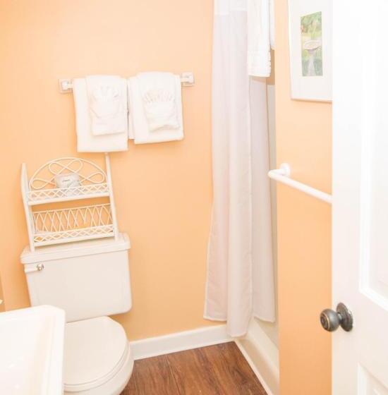 فندق Terrace Inn And 1911 Restaurant