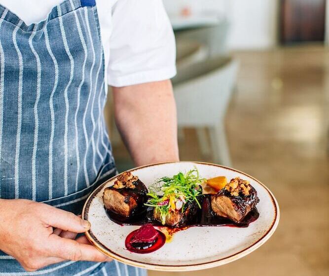 Отель The Cove Eleuthera