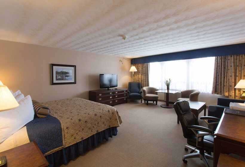 호텔 The Fredericton Inn