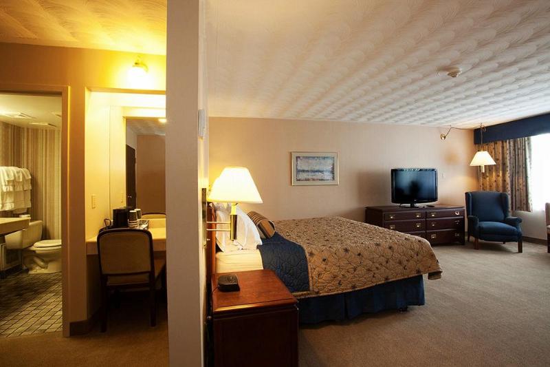 ホテル The Fredericton Inn