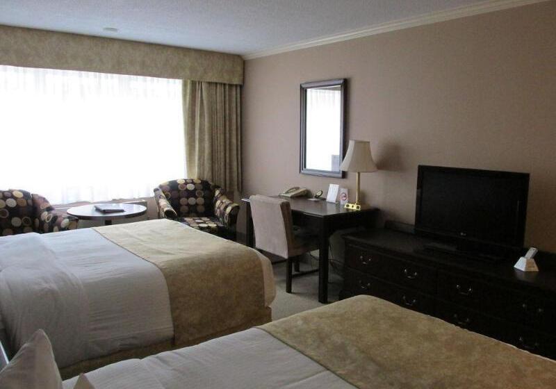 ホテル The Fredericton Inn