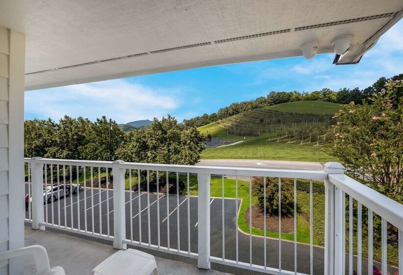 The Inn At Apple Valley, Ascend Hotel Collection