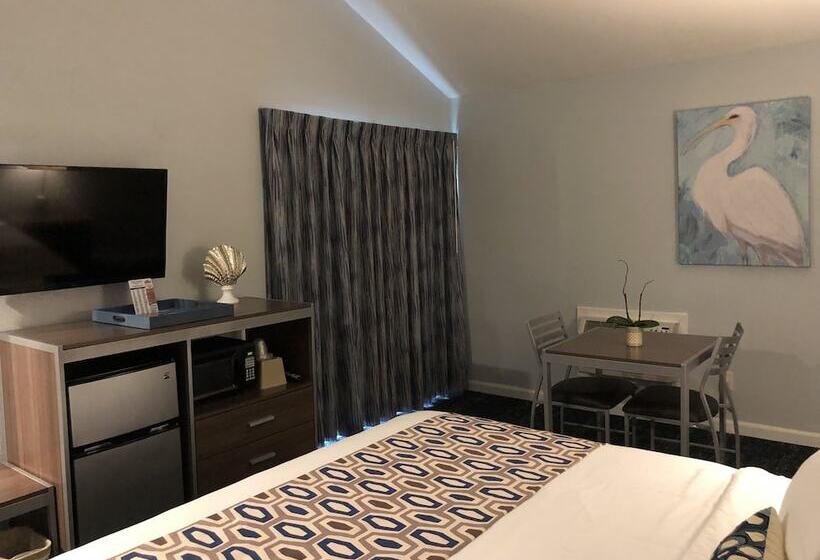 בית מלון כפרי Sand Dollar Inn