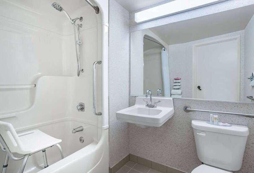 فندق Travelodge By Wyndham Bridgewater