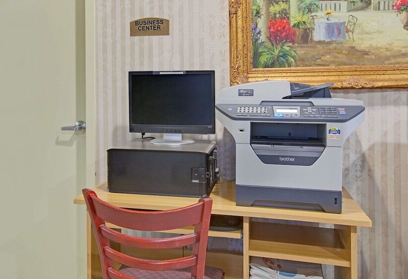 فندق Travelodge By Wyndham Parsippany