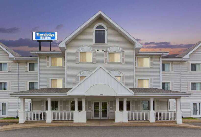 ホテル Travelodge Suites By Wyndham Saint John