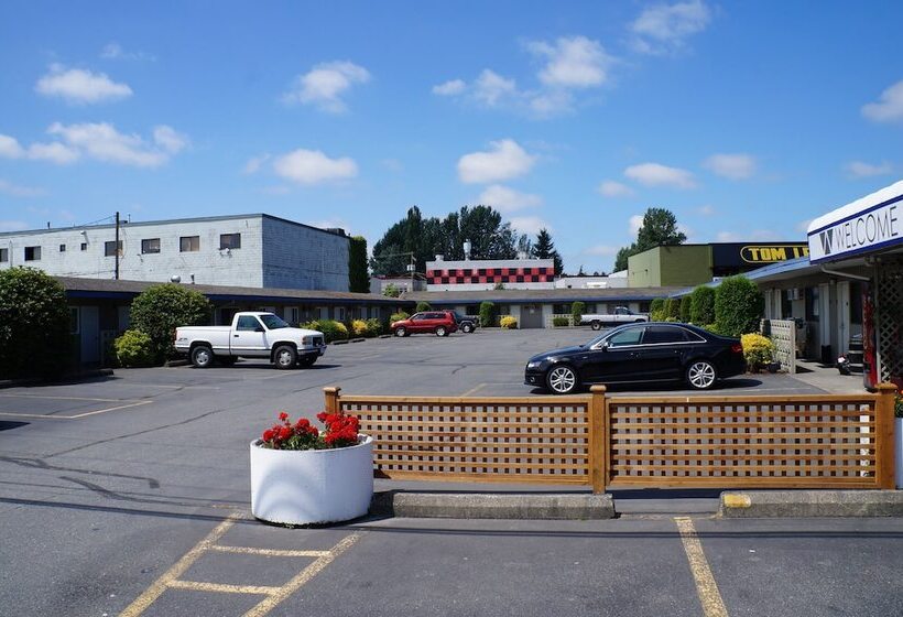 هتل Westward Inn & Suites