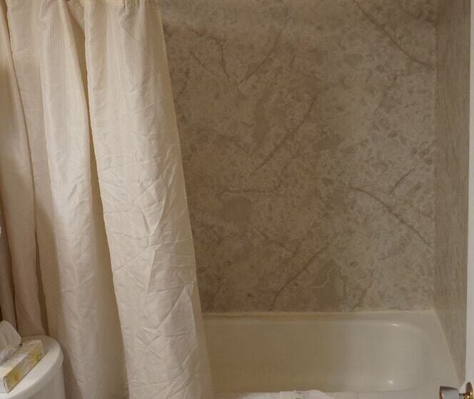 هتل Westward Inn & Suites