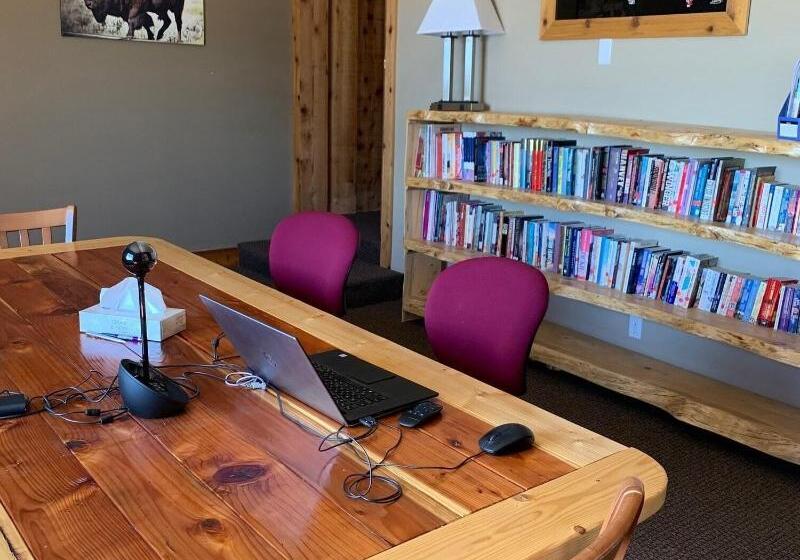 فندق White Buffalo