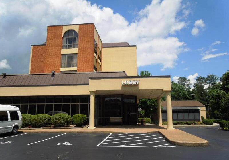 ホテル Wingate By Wyndham Williamsburg