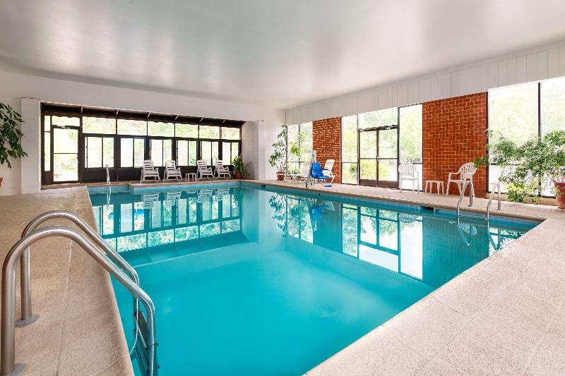 ホテル Wingate By Wyndham Williamsburg