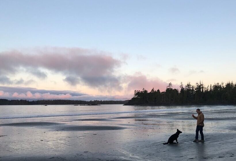 Mackenzie Beach Resort