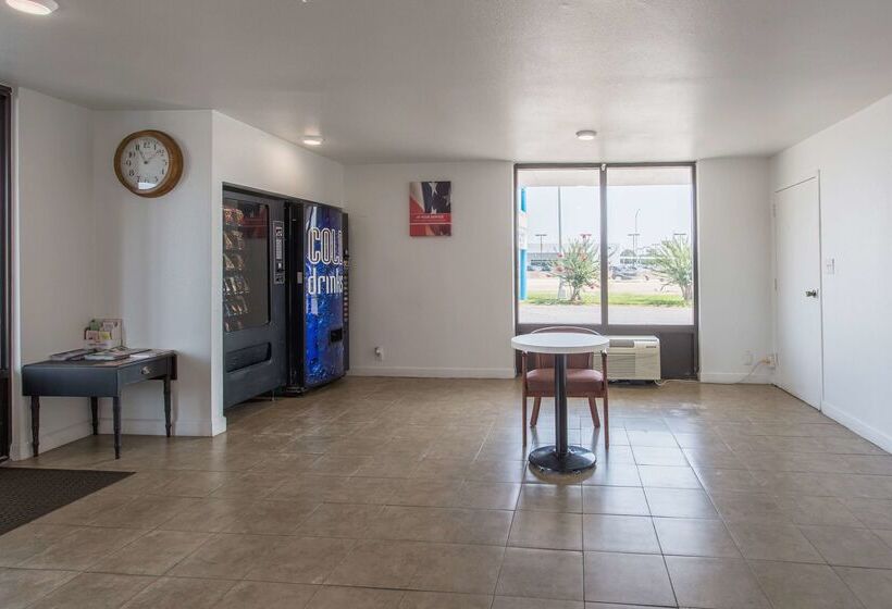 ホテル Rodeway Inn