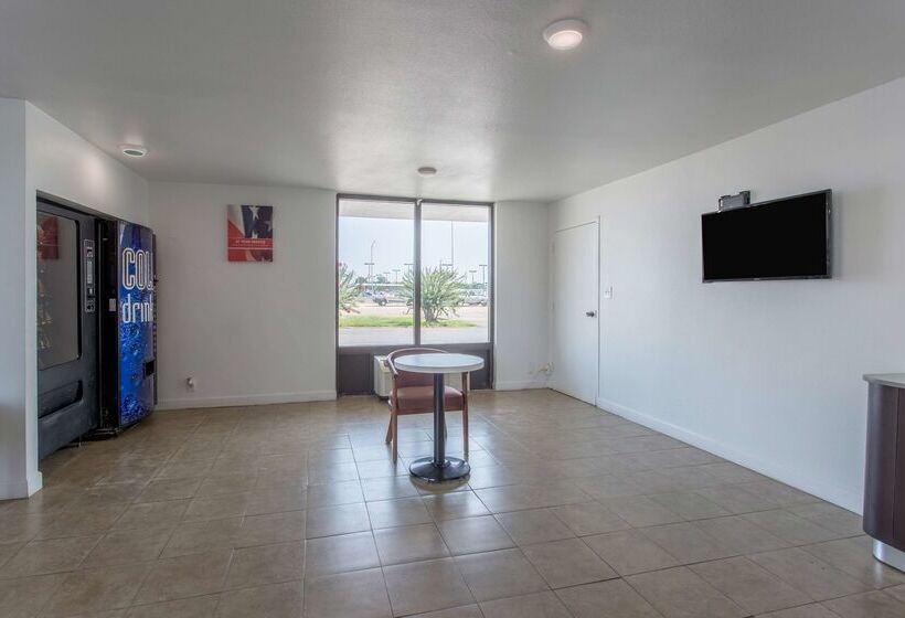 ホテル Rodeway Inn