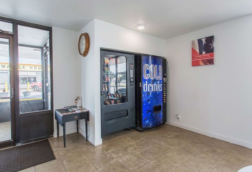 ホテル Rodeway Inn