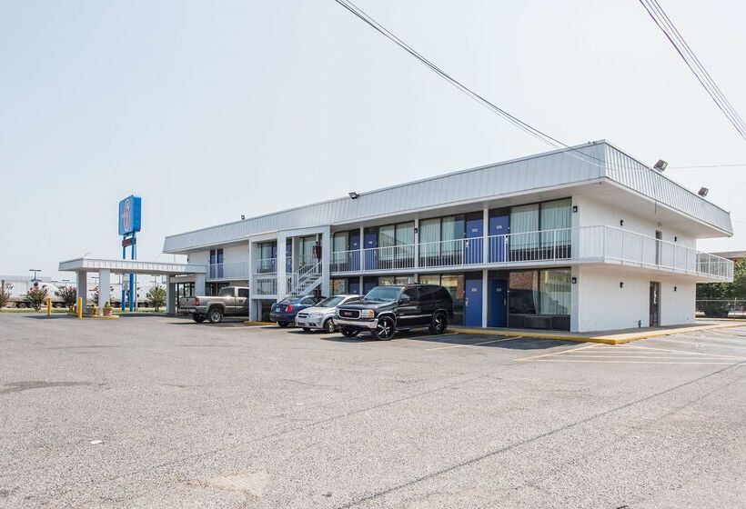 ホテル Rodeway Inn