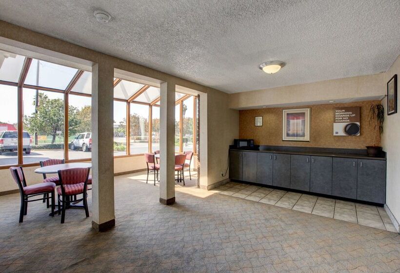 Motel 6santa Ana, Ca  Irvine  Orange County Airport