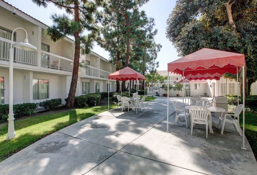 Motel 6santa Ana, Ca  Irvine  Orange County Airport