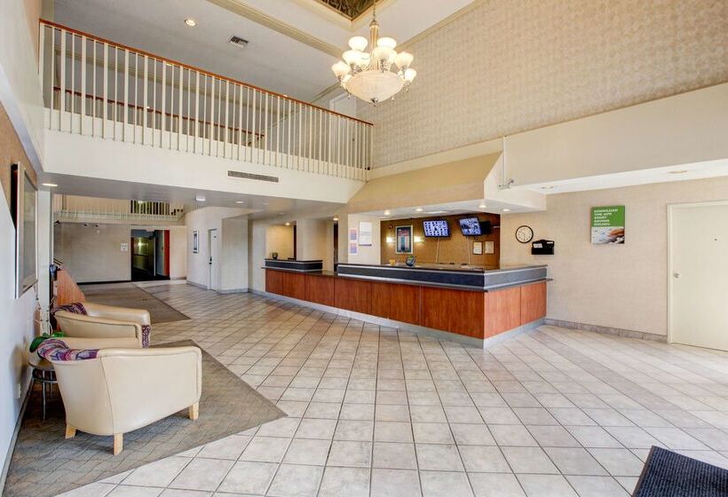 Motel 6santa Ana, Ca  Irvine  Orange County Airport