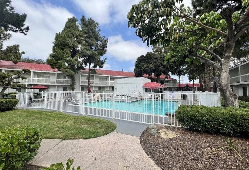 Motel 6santa Ana, Ca  Irvine  Orange County Airport