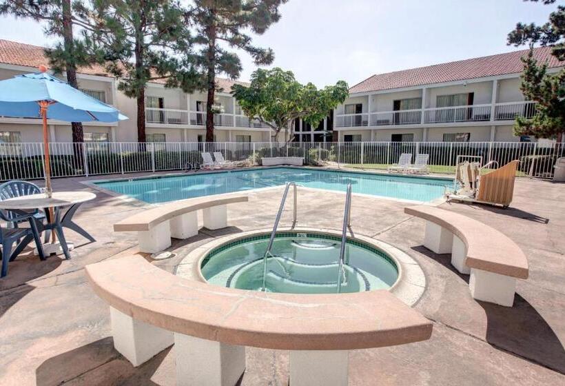 Motel 6santa Ana, Ca  Irvine  Orange County Airport