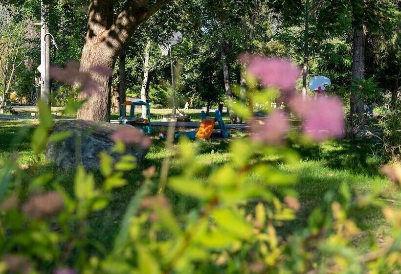 فندق على الطريق Barefoot Villas And Retreat