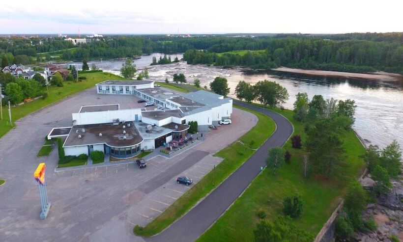 Motel Chute Des Pères