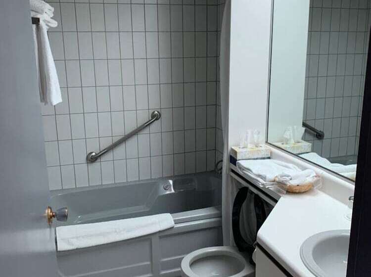 Motel Chute Des Pères