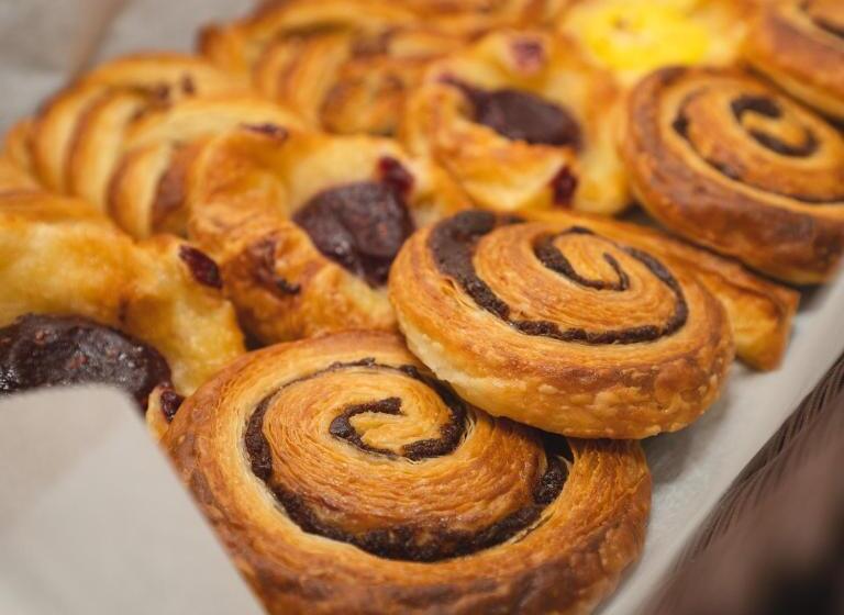 汽车旅馆  Robin Hood Inn And Suites