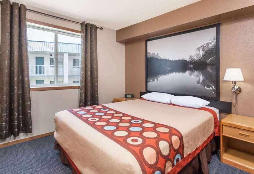 מוטל Super 8 By Wyndham Medicine Hat Ab