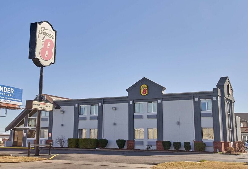 モーテル Super 8 By Wyndham Wichita Airport West Kellogg