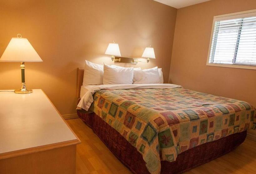 Okanagan Seasons Resort