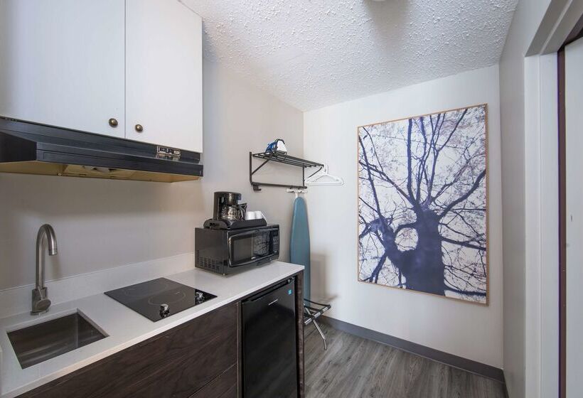 Surestay Hotel By Best Western Castlegar