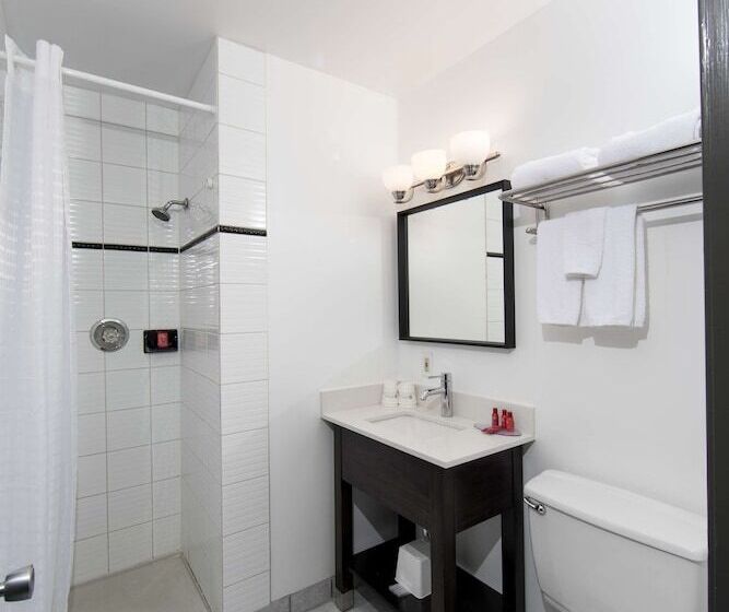 Surestay Hotel By Best Western Castlegar