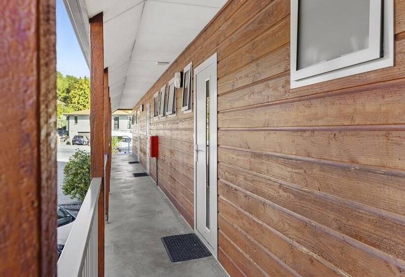 Asure Brookvale Motel