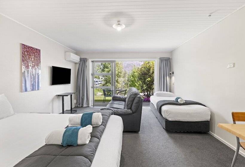 Asure Brookvale Motel