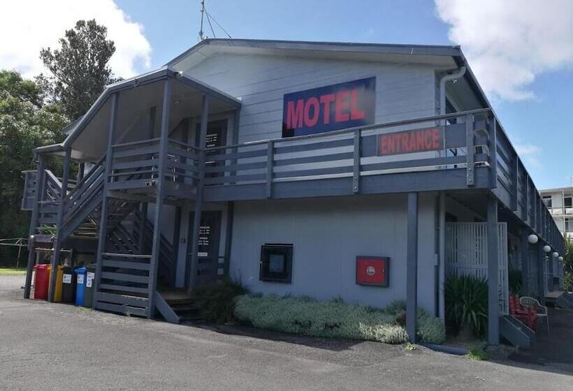 Carrington Motel