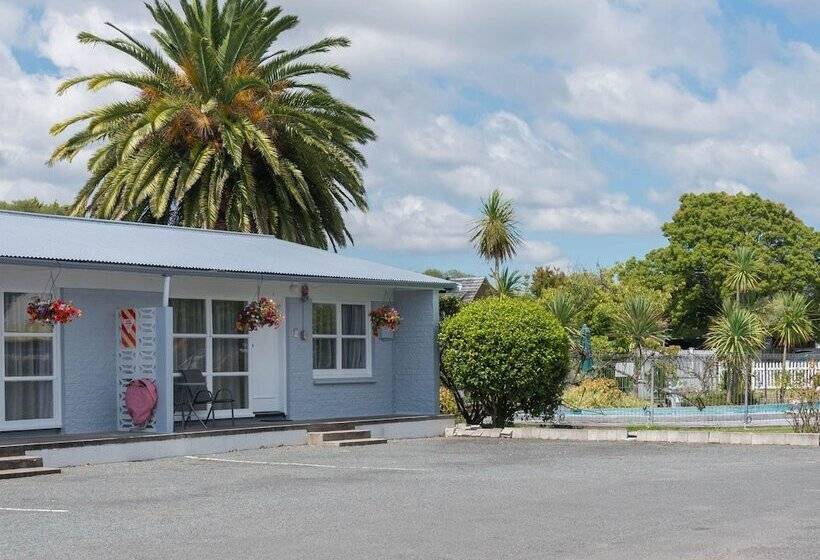 Cleveland Thermal Motel