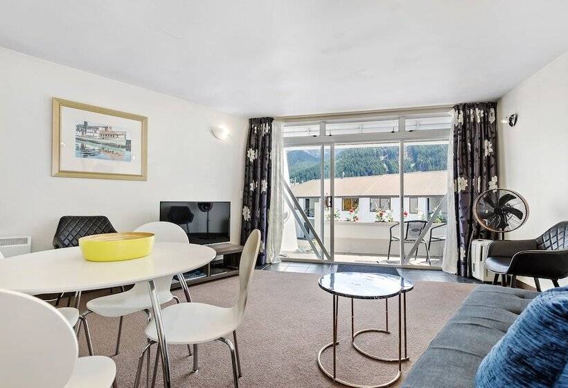 هتل Amity Serviced Apartments