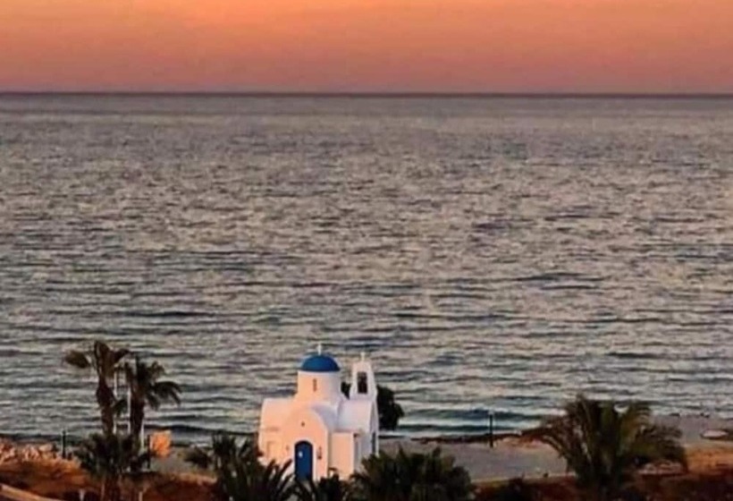 בית מלון כפרי Anais Bay