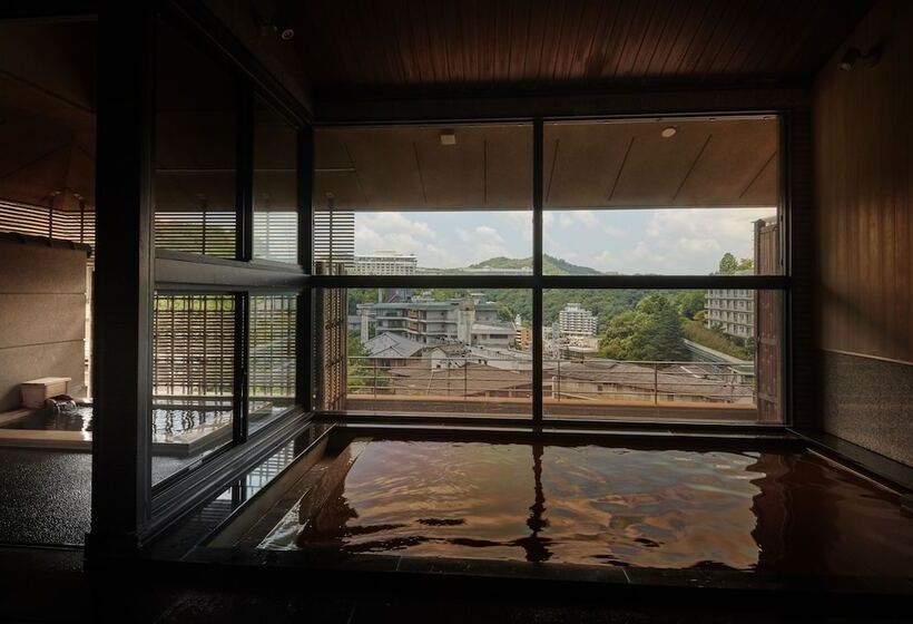 فندق Arima Onsen Takayamaso Hanano
