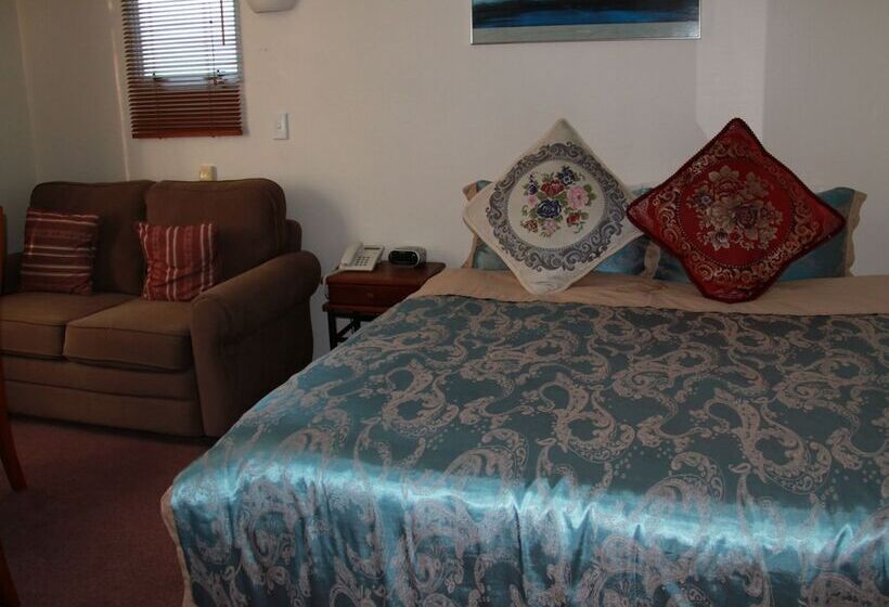 هتل Asure Camelot Arms Motor Lodge