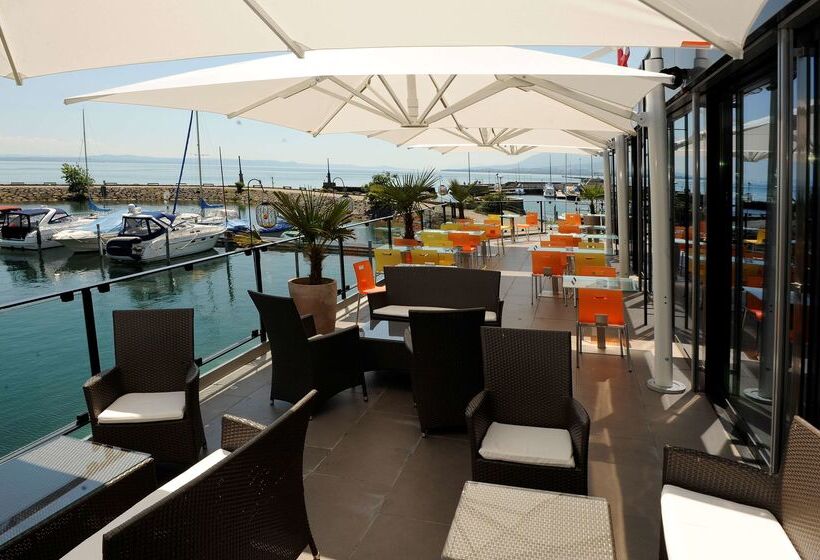 Best Western Premier Hotel Beaulac